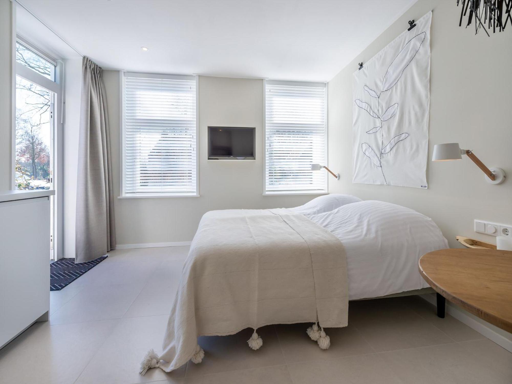 Pleasaing Holiday Home In Oostkapelle Near Centre Bagian luar foto